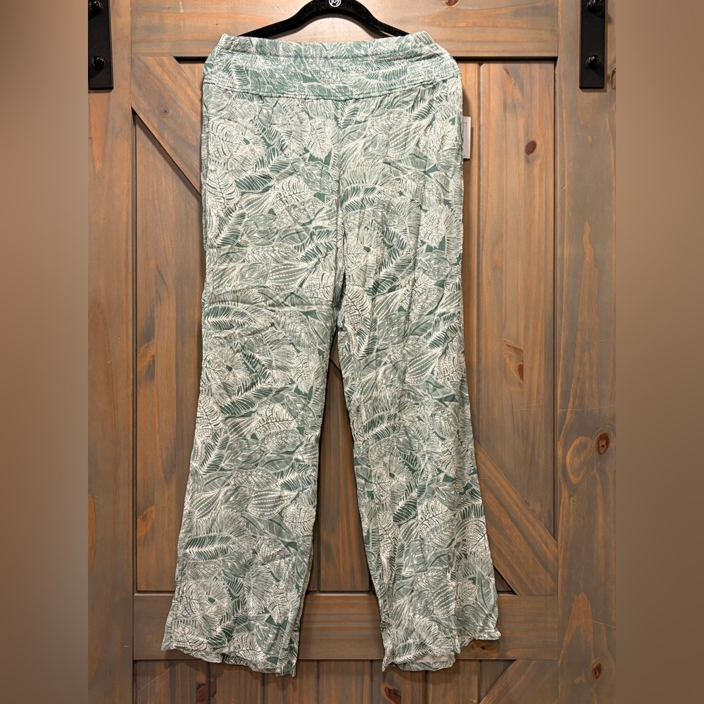 O'Neill Green and White Tropical Print Wide-Leg Pants size medium